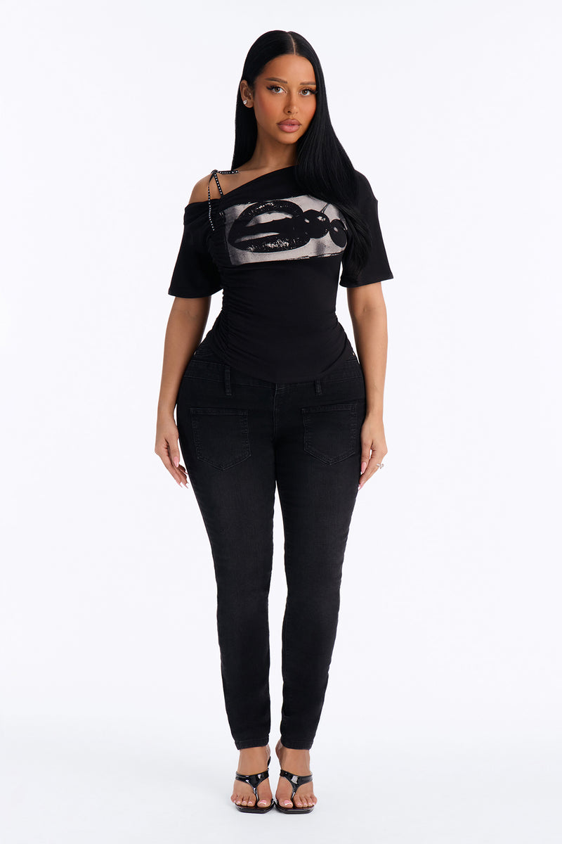 Lips Like Cherry Off Shoulder Top